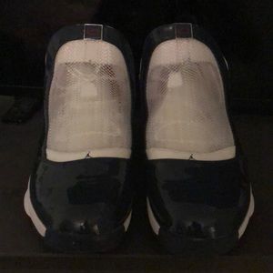 Air jordan 19 ( blue and white )